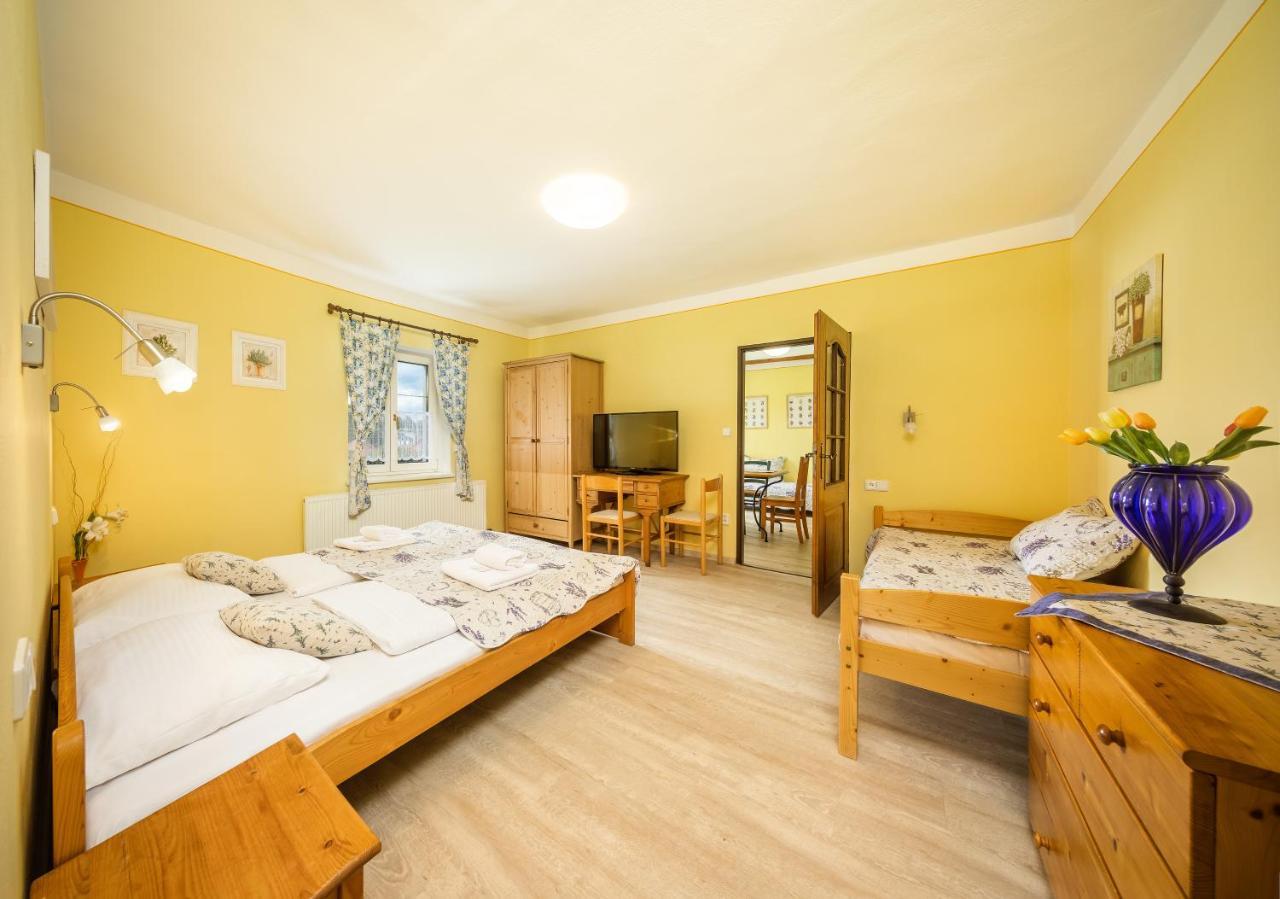 Villa Gardena 체스키크룸로프 외부 사진